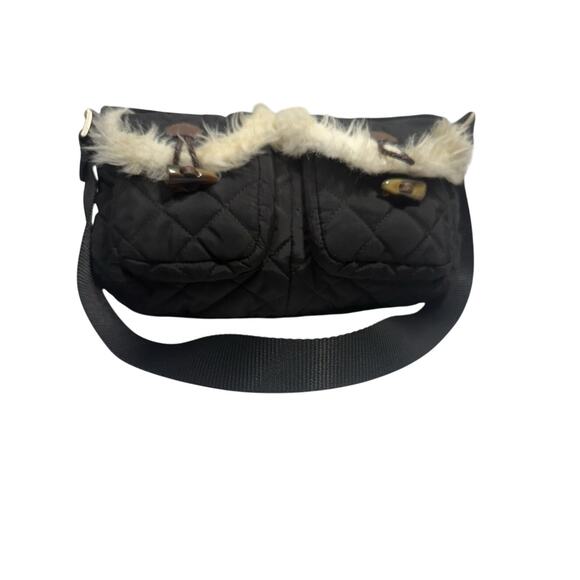 Old Navy Purse Quilted Black Faux Fur Trim Shoulder Bag EUC - Picture 1 of 10